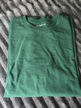 American Giant Dark Green Crewneck Long Sleeve Tee